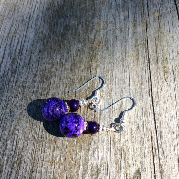 Purple and silver earrings - Picture 6 of 6